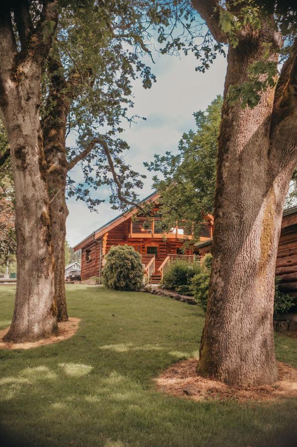 Wilder And Pine Riverside Cabins Stevenson Экстерьер фото