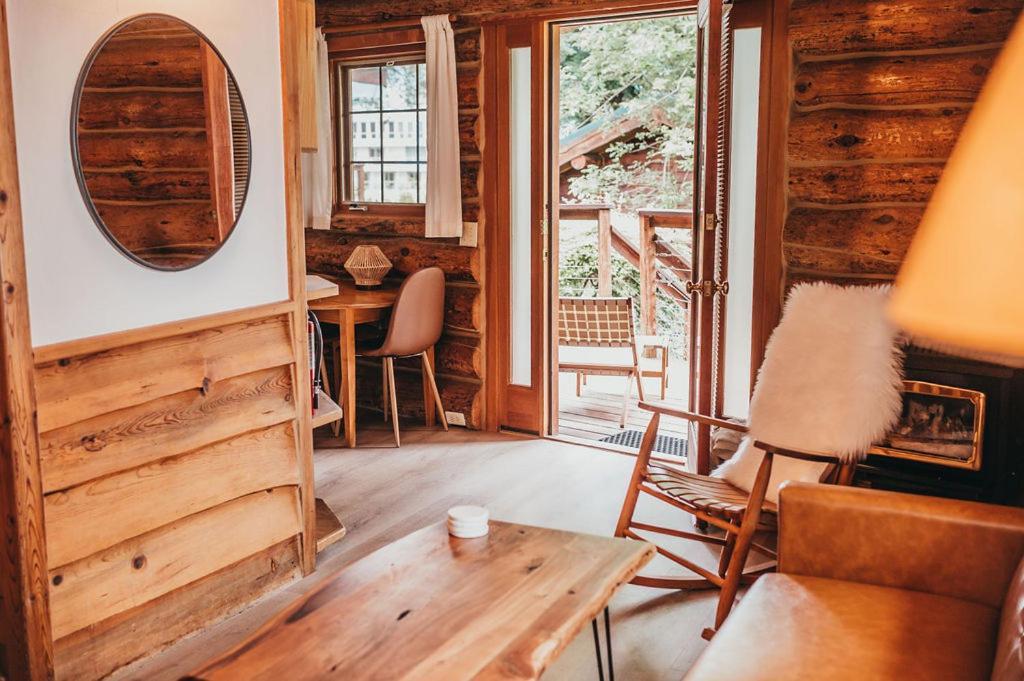 Wilder And Pine Riverside Cabins Stevenson Экстерьер фото